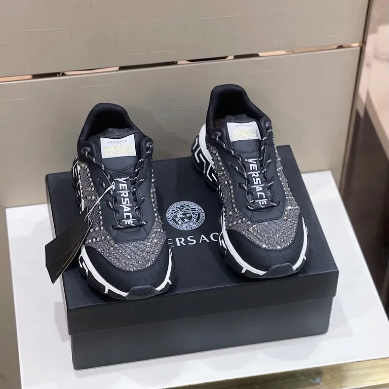 Versace Shoe 